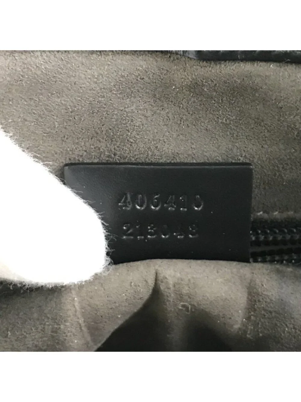 Gucci Embossed Signature Leather Shoulder Bag Black - Picture 10 of 10
